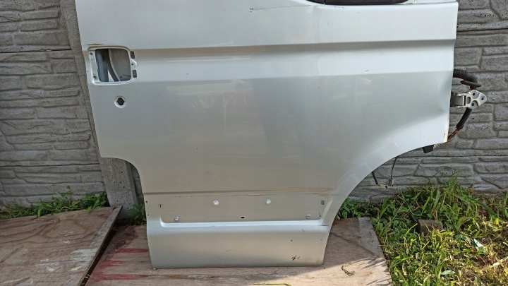 фото №6, Дверь правая перед master movano interstar 98-10
