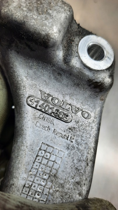 фото №6, Лапи двигуна 31401869 volvo xc60 v70 s60 2.0 d4 d4204t5