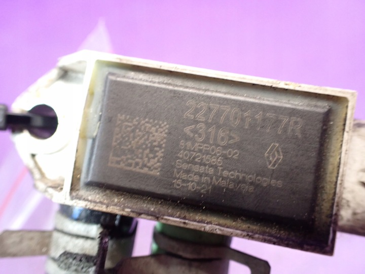 фото №4, Sandero ii dci датчик тиску вихлопних газів 227701177r