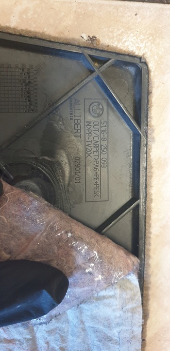 фото №9, Боковина обивка защита кремовый bmw x5 e53 оригинальный номер