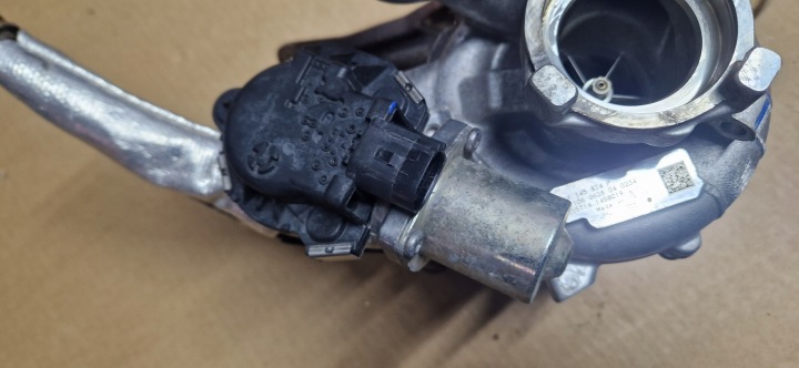 фото №7, Турбонагнітач 06k145874p vw audi jak нова оригінал