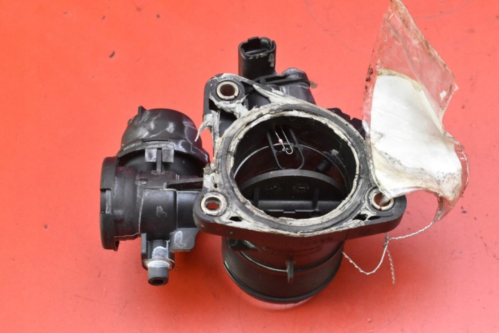 фото №6, Дросельна заслінка 9647474880 citroen c5 1 i 2.0 hdi 136 km 04-08