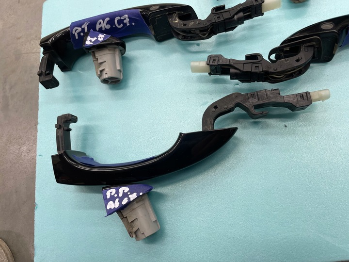 фото №10, Ручка keyless a6 a7 c7 q7 led перед зад ly9t оригінал комплектна