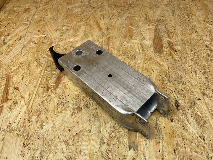 фото №8, Зона зминання кріплення балка перед mercedes w177 w247 w118 a1776202300