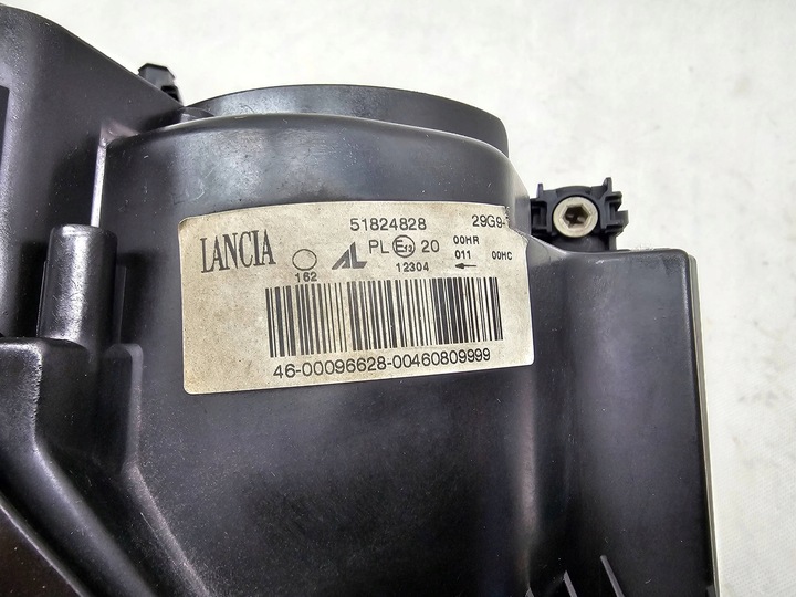 фото №13, Lancia delta iii 2008 лампа перед передня права європа 51824828