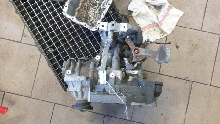 фото №5, Кпп кпп / коробка передач sg6 jyl vw passat b6 2006r