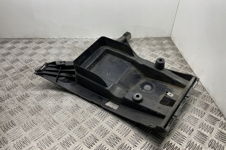 фото №9, Лівий ковзун заднього бампера bmw 6 купе f13 8050385 3.0l дизель 230kw