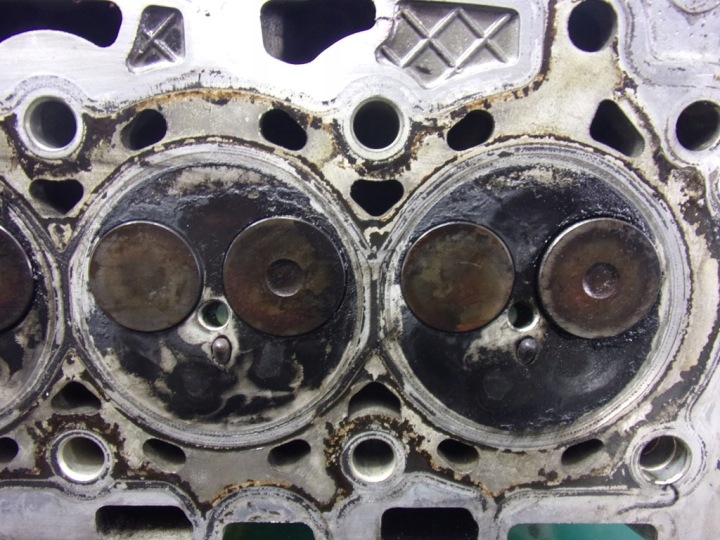 фото №8, Peugeot 307 1.4 hdi головка двигателя 9636896880