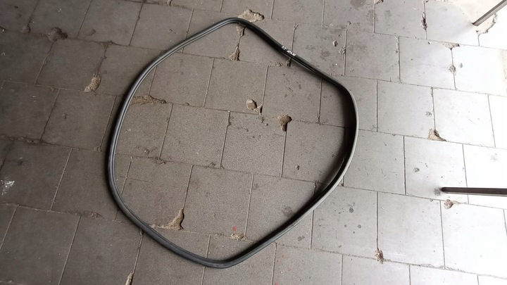 фото №1, Volkswagen atlas прокладка дверь правый зад