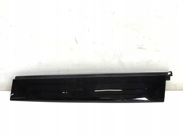 фото №1, C4 ii накладка дверь правая задняя 9677080880