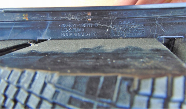 фото №7, Лампа права зад задня dacia logan i рестайлінг sedan eu