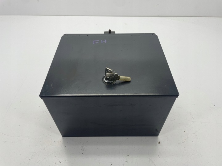 фото №1, Volvo fh 13 sejf схованка бардачок касета