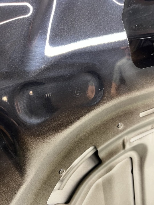 фото №10, Капот кришка двигуна колір 475 bmw ix i20 8737174