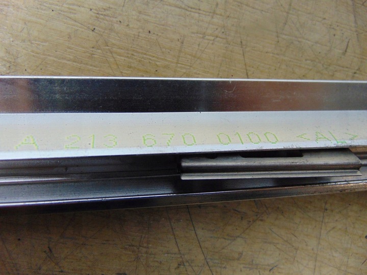 фото №8, Планка хром зад mercedes w213 a2136700100