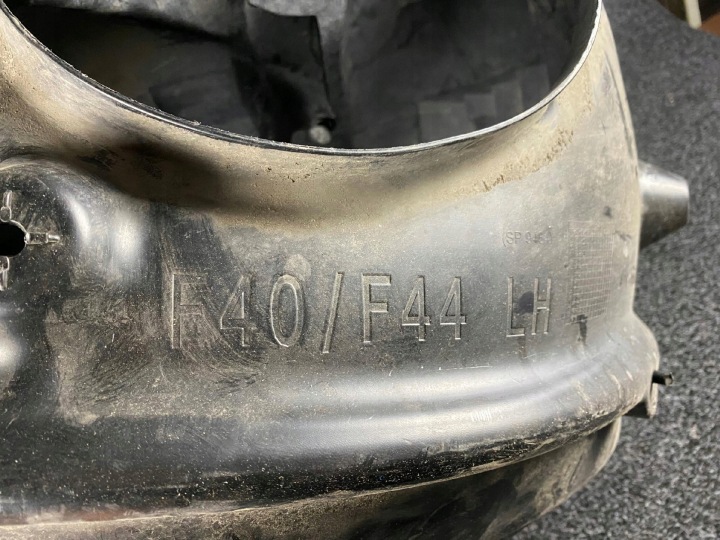 фото №5, Bmw seria 1 f40 f44 підкрилок ліве перед 51757436645