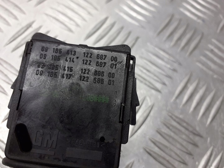 фото №2, Кермовий/підкермовий поворотів opel corsa c 09185413