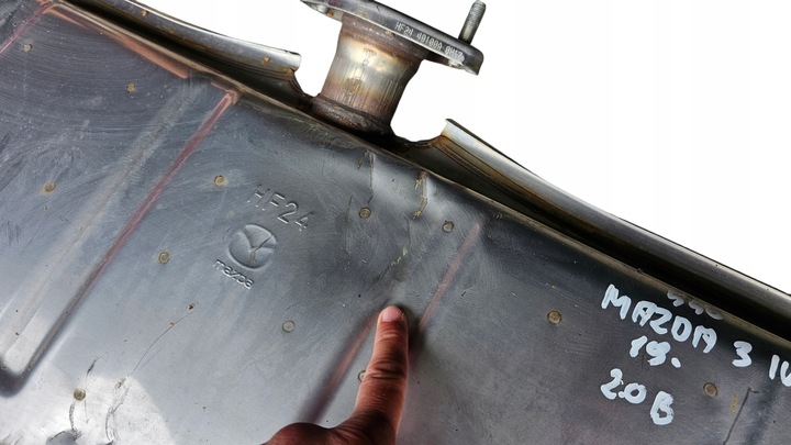 фото №15, Глушник наконечники вихлоп mazda 3 iv 2.0 benz hf24