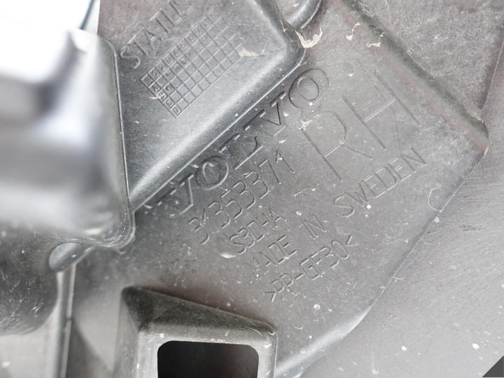 фото №12, Volvo xc90 ii 2 14- r-design розпилювач pdc перед