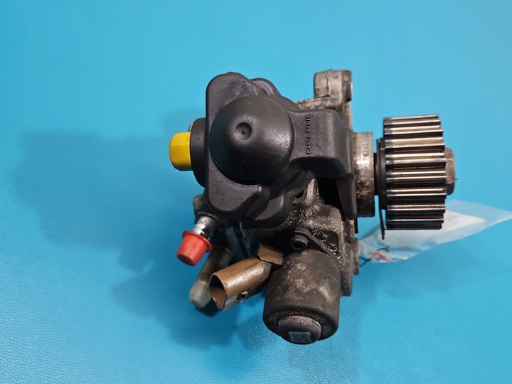 фото №10, Насос впрыскивающий skoda octavia iii 28470303 04b130755f 1.6 tdi cxxb