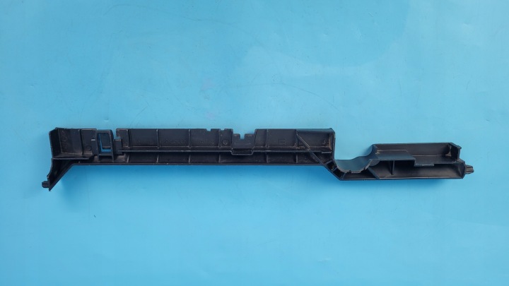 фото №9, Bmw x3 g01 lci sdrive30i 23r кріплення радіатор праве 8642757