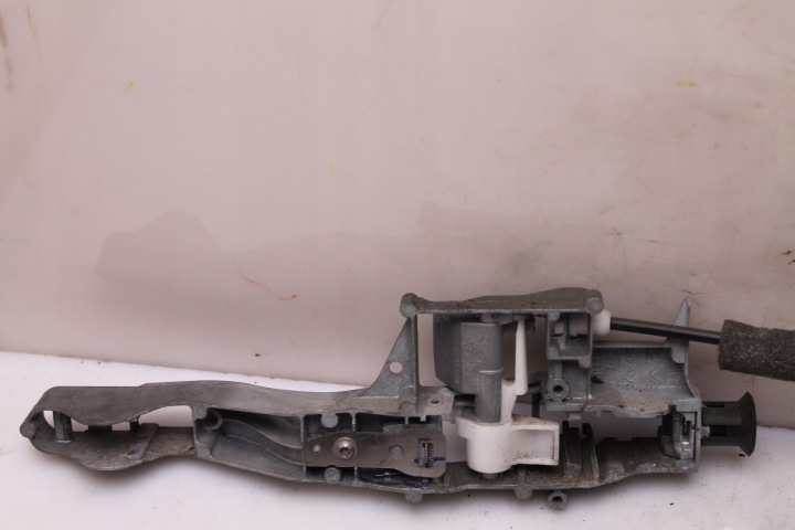 фото №4, Partner iii 08r- замок + ручка левое bok дверь