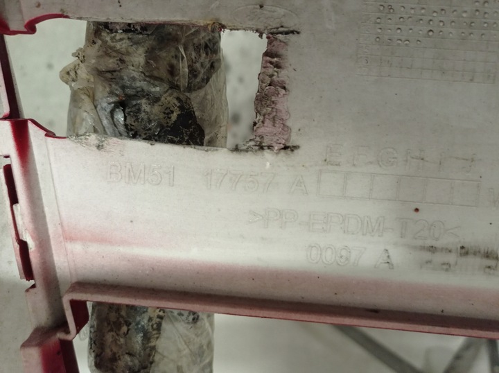 фото №10, Ford focus mk3 2010 бампер перед переднее