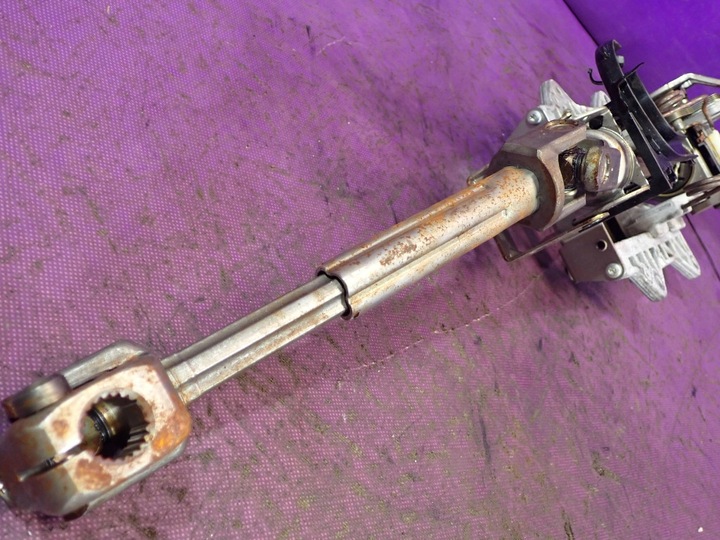 фото №9, Vw golf v 03-09 1,4 колонка кермо хрестовина 1k1419502ab