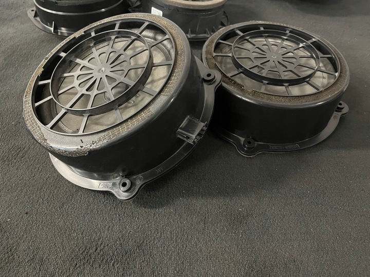 фото №1, Динамик низкочастотный перед audi q7 4l 4l0035415a оригинал