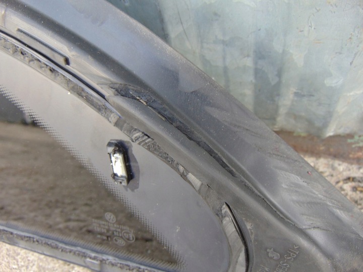 фото №13, Скло права зад кузовна vw arteon shooting