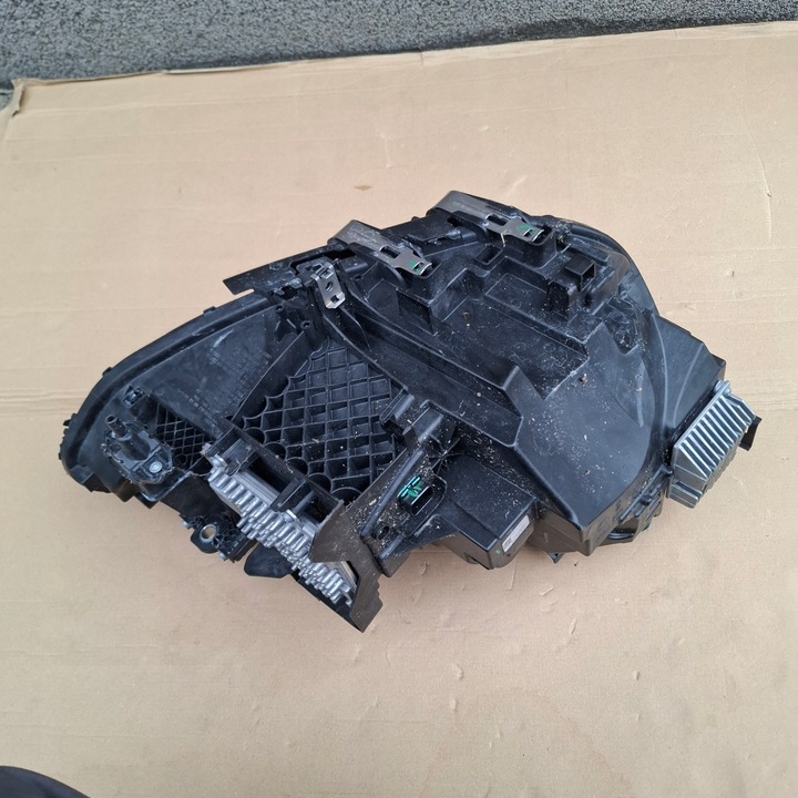 фото №9, Bmw m2 g87 g42 лампа перед ліва повний led оригінал комплектна золото 5a320f3-08