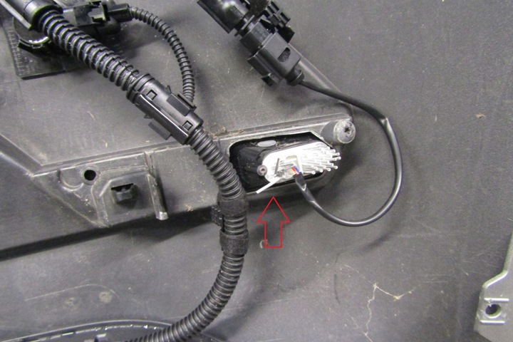 фото №9, Бампер зад vw up 1s6 рестайлінг 16- камера + pdc