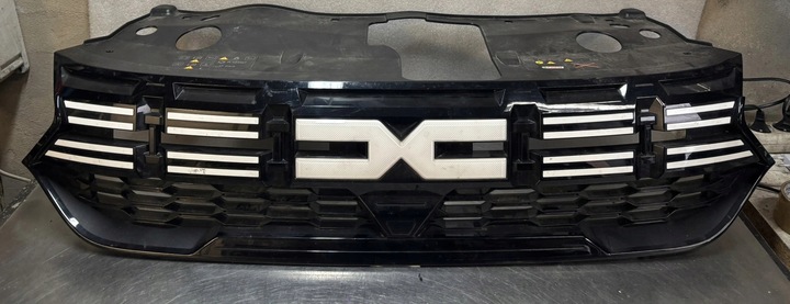 фото №1, Решётка радиатора решётка dacia sandero iii stepway 622540736r