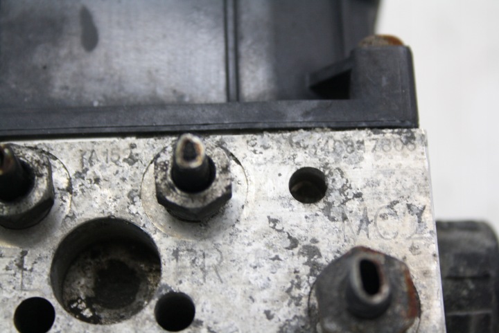 фото №10, Насос модуль керування abs alfa romeo gt 1,9 16v jtd 0265950183