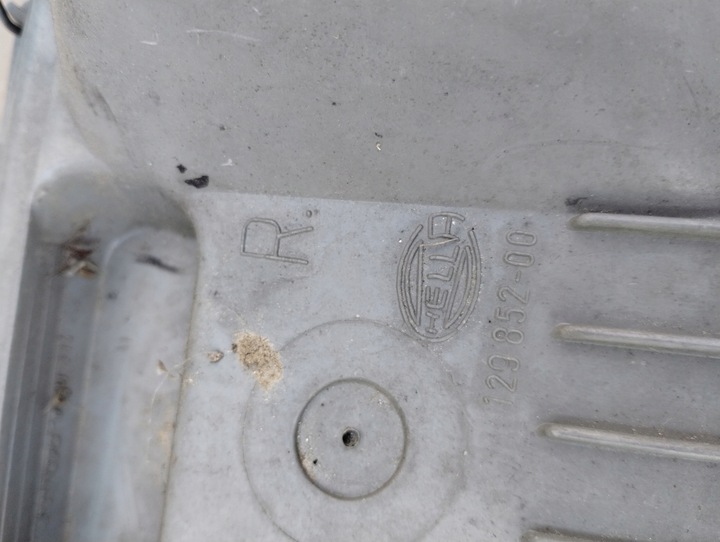 фото №12, Лампа фара правий mercedes w124 hella e-klasa 1993-1996 права