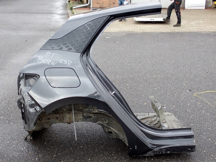 фото №1, Чверть крило праві зад європа оригінал cupra born 23r