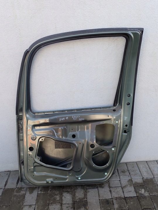 фото №11, Дверь правая задние зад skoda roomster lak: 9599