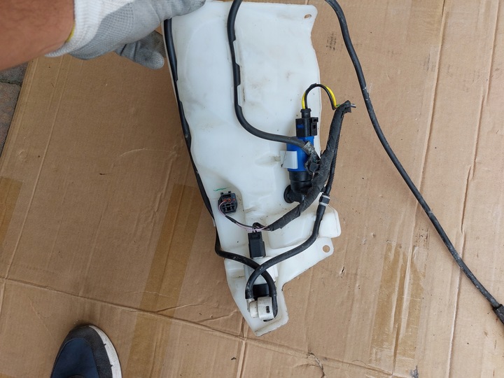 фото №6, Бачок омывателя velar l560 19r hk83-17b613-b