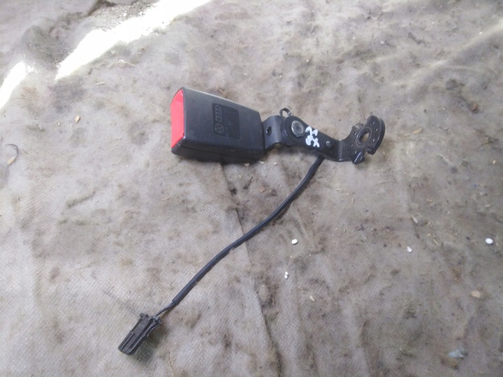 фото №5, Audi a1 8x застібка ременя bezpiecz зад l/p 10r 8x0857739c