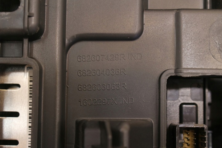 фото №10, Панель кондиціонера дисплей рамка 280908461r renault scenic iv 19r.
