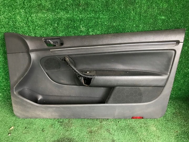 фото №1, Боковина двері оббивка golf v 3d eu правий перед