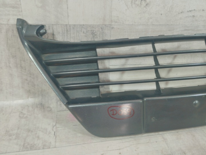 фото №6, Toyota auris ii решётка решётка бампера передняя перед 53112-02390