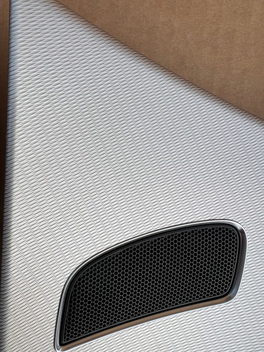 фото №9, Audi a6 c7 планки серебристый ur3 декоративный decory обивка дверь пробег 26 km