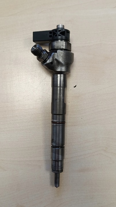 фото №1, Инжектор bosch 0445110477, 04l130277g,04l130277aj, audi seat vw