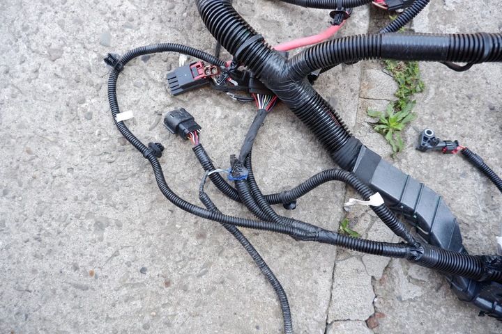 фото №10, Tesla y установка камери двигуна