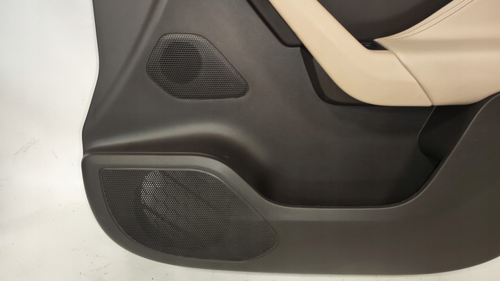 фото №8, Боковина двері перед переднє праві jaguar f-pace x761