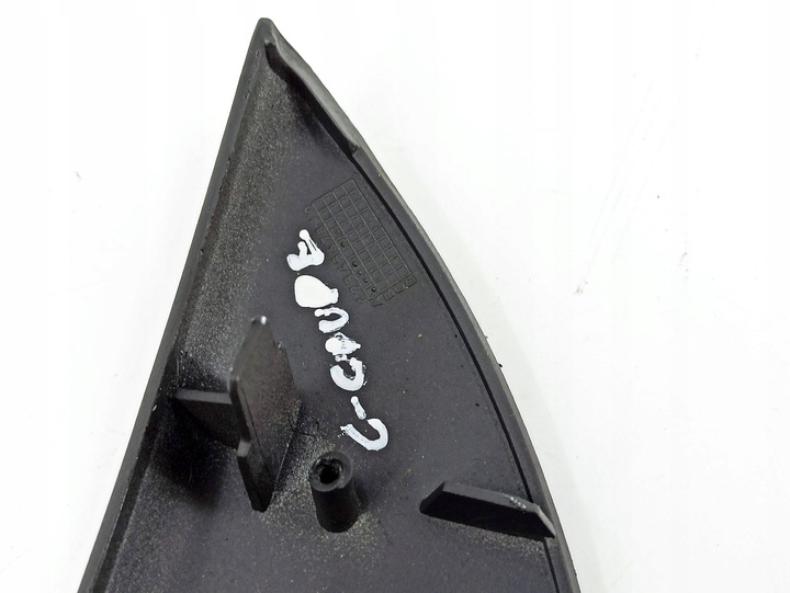 фото №8, Mercedes-benz c w203 2004 рамка кнопок открывания стёкла дверь передних