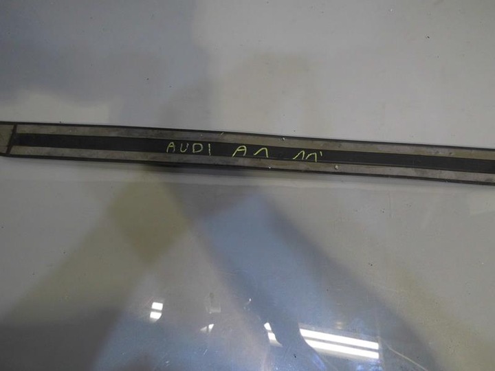 фото №2, Планка накладка порога audi a1 11r