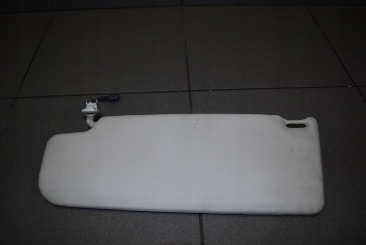 фото №7, Защита солнцезащитная правая vw passat 3b0857552