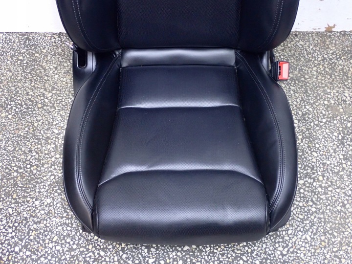 фото №9, Комплект сидінь європа оригінал шкіра tesla модель x 7-osób 23r