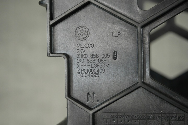 фото №5, Рамка радіо панель vw golf v універсал